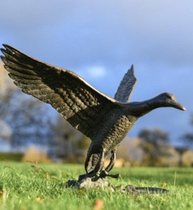 Oiseau volant Sculpture décorative ferme pelouse jardin Figurine Bronze Vintage oiseau Figurine événement décor fournitures pièce maîtresse - Product Image 4