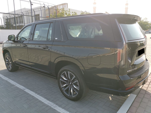 2022 ESCALADE ESV SPORT PLATINUM FWD SUV - Product Image 3