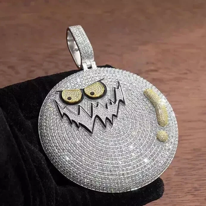 จี้ฮิปฮอปสำหรับผู้ชายประดับเพชรแบบสองสีทอง2Ct เจียระไนทรงกลมสีทองแบบสองสี14K - Product Image 1