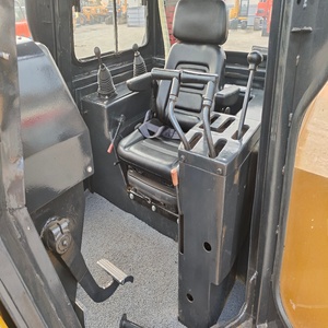 รถดันดินตีนตะขาบ Caterpillar CAT D7G มือสอง สภาพดี ใช้เครื่องยนต์ญี่ปุ่นแท้ ชั่วโมงการใช้งานต่ำ ประสิทธิภาพสูง พร้อมมอเตอร์ปั๊ม - Product Image 6