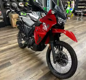 Motocicleta KLR650 Traveler ABS Metálica 2025 Personalizable, Motocicletas 2025 - Product Image 1