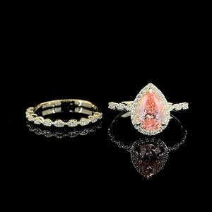 Bague de fiançailles avec halo de diamants de laboratoire de couleur rose fantaisie taille poire 2 carats avec bague de mariage en or 14 carats taille marquise à bas prix - Product Image 2