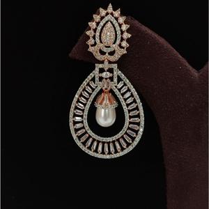 Boucles d'oreilles fantaisie en or Rose Zircon Spark boucles d'oreilles fantaisie femmes boucles d'oreilles pour la fête porter des accessoires de mode avec pierre de Zircon - Product Image 1