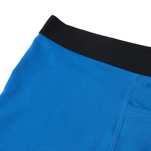 Short de compression long personnalisé pour hommes avec motif solide Short de sport sec et frais Taille moyenne avec poches pour téléphone pour la course à pied - Product Image 2