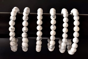 Bracelet de guérison en howlite blanche de 8 mm de qualité supérieure, vente en gros, pour la méditation et la création de bijoux - Product Image 5