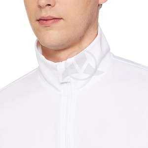 Vêtements de sport de qualité supérieure survêtements d'entraînement de fitness deux pièces survêtement pour hommes en polyester recyclé léger et confortable - Product Image 3