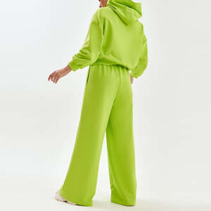 Conjunto de sudadera con capucha y pantalones acampanados con cremallera al por mayor de alta calidad al por mayor, conjunto de chándal de color de bloque con logotipo personalizado de forro polar grueso de algodón - Product Image 2