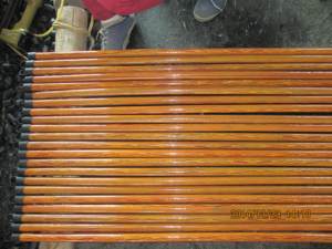 Palo de escoba de madera de grano vietnamita, fabricante al por mayor, máquina de fabricación de mango, palo de escoba de plástico de 120cm de longitud - Product Image 3