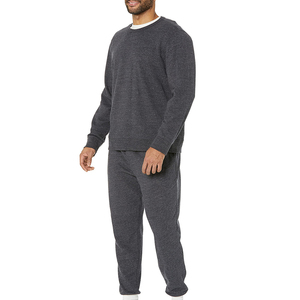 Ensemble de chemises et pantalons de survêtement pour hommes vintage Logo personnalisé Prix bon marché Top qualité en stock Fournisseur de survêtements pour hommes du Pakistan - Product Image 1