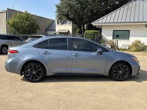Toyota Corolla SE d'occasion à bas prix, modèle 2024, à vendre - Product Image 5
