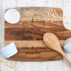 Tabla de cortar de madera de acacia natural hecha a mano más vendida con mango Tabla de cortar de verduras barata para Cocina - Product Image 6