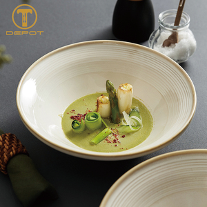 Bol en céramique beige de 10 pouces avec bord doré, <span class=keywords><strong>assiette</strong></span> creuse texturée pour restaurants et bistrots européens, approvisionnement commercial en gros - Product Image 4