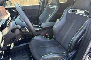 Livraison mondiale pour 2023 pour EV6 GT AWD SUV 100-150PS Double moteur Gris mat acier Sièges en cuir non modifiés - Product Image 5