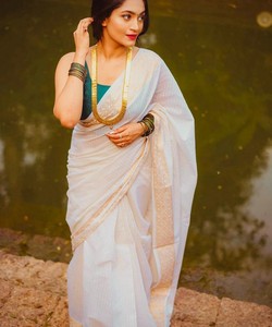 Vêtements de fête de créateur indien les femmes portent le sari de mariage avec le dernier chemisier de mode prix de gros ApparelGarment - Product Image 1