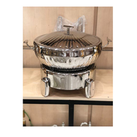 Luxus Mini Food Warmer Hand gefertigte Chafing Dish aus Edelstahl und vergoldet mit Messing beinen für Hotels und Restaurants