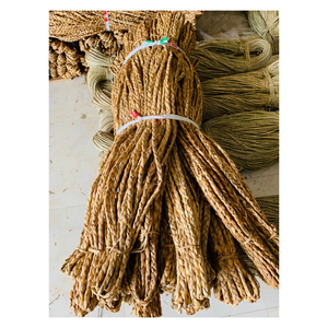 Rollos de cuerda trenzada de jacinto de agua vietnamita natural ideales para encuadernación de muebles, proyectos decorativos - Product Image 2