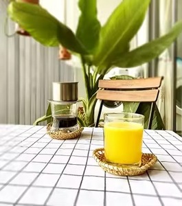 Posavasos de Ratán Hechos a Mano con Diseño Moderno y Acabado Natural, Perfectos para el Hogar, Cocina, Hotel, Posavasos de Nogal - Product Image 6