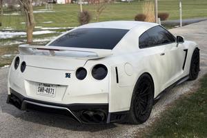 Nissan GT-R Premium 2018 Usado de Primera Calidad, 13,500 Millas, Motor V6 Twin-Turbo - Product Image 2