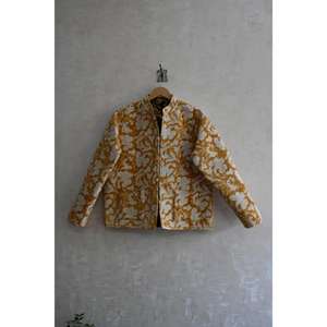 Chaqueta Acolchada Tejida con Estampado a Mano en Algodón |   Chaqueta Reversible Ecológica de Invierno, Ligera, Cálida y con Botones - Product Image 2