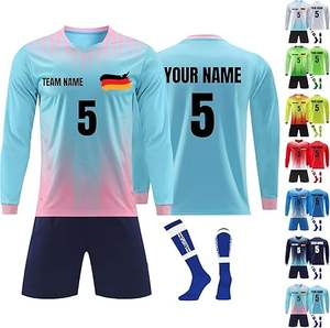 Camiseta transpirable personalizada de fútbol, camiseta de portero de fútbol personalizada con cuello redondo y manga corta - Product Image 1