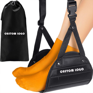 Hamac de voyage pour les pieds avec mousse à mémoire de forme – Repose-pieds idéal pour avion, bureau et voyage – Pour détendre vos pieds - Product Image 1
