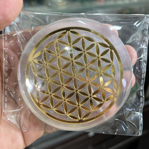 Plaques en sélénite blanche naturelle polie de 3 pouces, design personnalisé, vente en gros, cristaux de recharge, impression laser, motifs variés par acheteur - Product Image 6