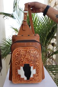 Riñonera occidental de piel de vaca hecha a mano para mujer, bolso de cuero de estilo vintage para mujer, riñonera cruzada, riñonera versátil - Product Image 2