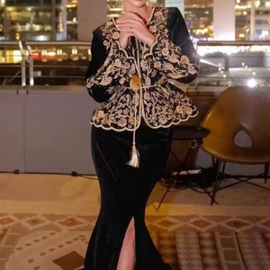 Chaqueta de seda de lino Karakou 2024, ropa de fiesta de alta calidad con deslumbrante diseño de bordado con cuentas de cristal y perlas - Product Image 1
