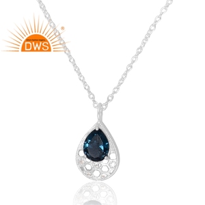 Collier pendentif topaze bleue de Londres naturelle et topaze blanche en argent sterling 925 dernière vente Fabricant de bijoux personnalisé - Product Image 2