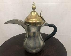 Dallah Árabe de Acero Inoxidable de Alta Eficiencia Energética que Garantiza un Calentamiento Uniforme para una Extracción de Sabor de Café Auténtica y Equilibrada - Product Image 4