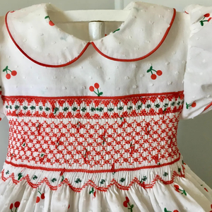 Vestido de lino suave hecho a mano para niñas pequeñas, estilo informal para el primer cumpleaños de niños pequeños, OEM hecho en Vietnam - Product Image 4