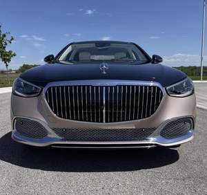 Mercedes-Maybach S680 4MATIC Sedán 2023 en Excelente Estado - Product Image 1