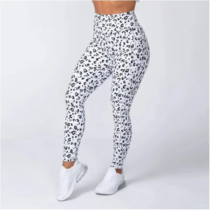 Mallas con logotipo personalizado sin costuras para mujer ropa deportiva informal nueva oferta LICRA/poliéster mallas con sublimación para mujer cintura con logotipo - Product Image 6