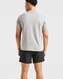 T-shirts pour hommes de qualité supérieure, coupe classique, logo personnalisé OEM, coton mélangé, respirant, léger, tissu doux, pour vêtements de sport. - Product Image 4