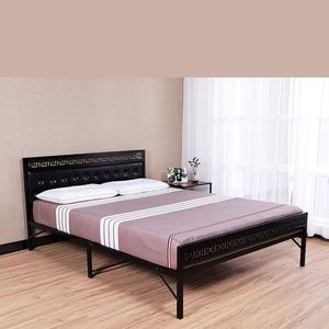 Lit moderne en métal noir avec découpes décoratives de clés grecques sur la tête et le pied du lit - Product Image 5