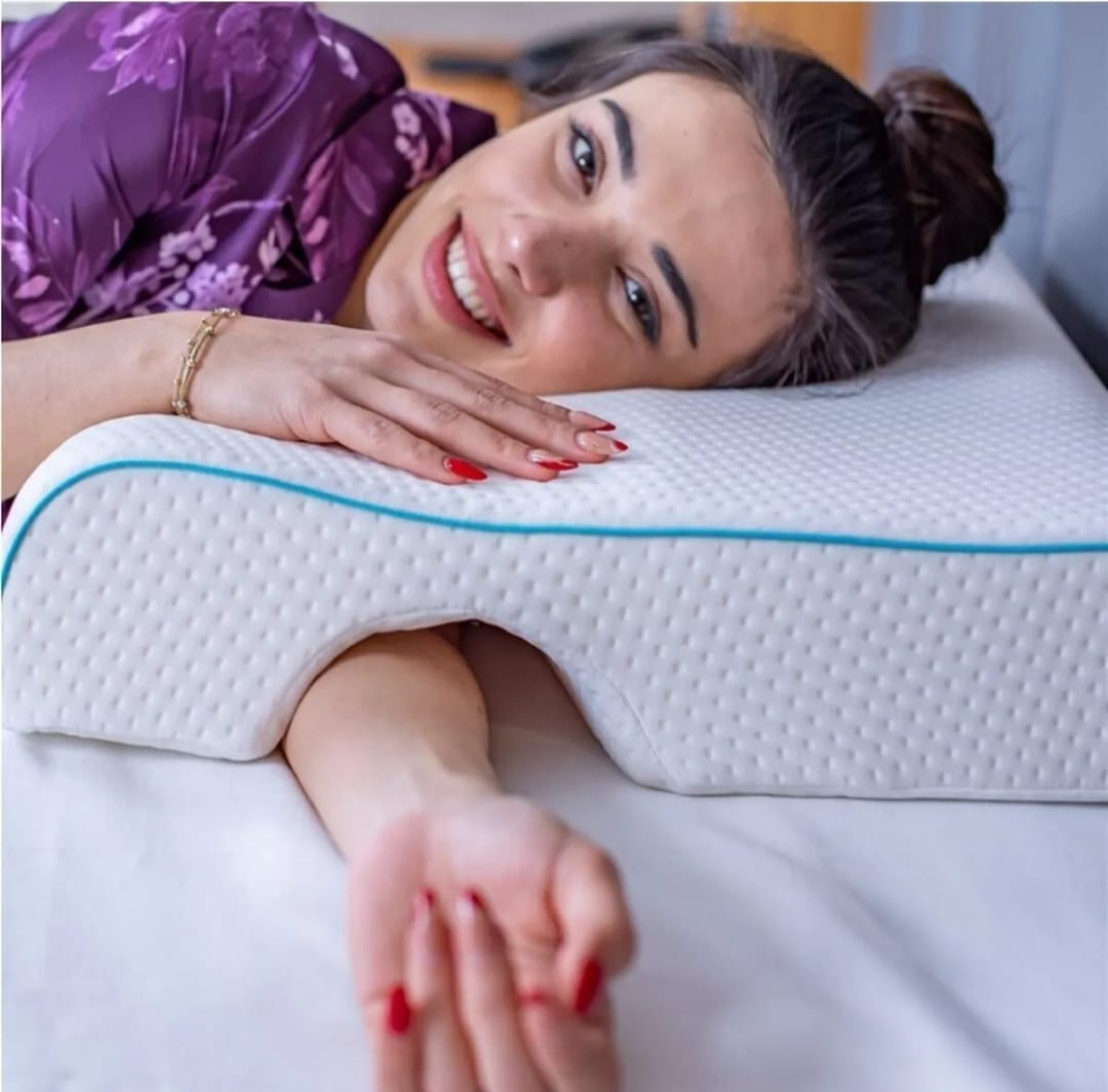 AQQWWER Oreiller Couples Pillow Upgrade Arched Cuddle Pillow