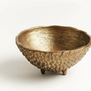 Bol en laiton vintage artisanal avec détails floraux gravés et finition polie, idéal pour les centres de table ou la décoration intérieure - Product Image 2