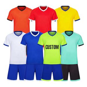 ชุดกีฬาฟุตบอลปรับแต่งได้ชุดฝึกซ้อมและจับคู่ชุดเสื้อและกางเกงขาสั้น - Product Image 3