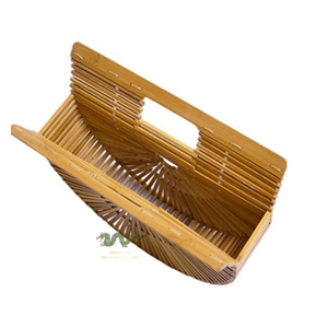 El bolso de mano de ratán tiene un diseño único adecuado para fashionistas, trendy 2024 - Product Image 2