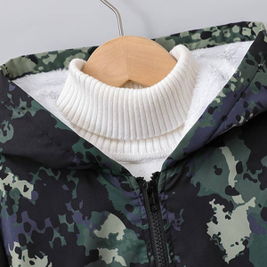 Veste à capuche chaude doublée de polaire cool à la mode pour garçons manteau zippé vêtements pour garçons pour l'hiver en plein air comme cadeau - Product Image 3