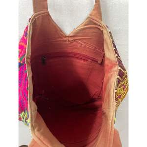 Banjara กระเป๋าสไตล์โบฮีเมียนทรงแบบชาวโบฮีเมียนทรงกระจกปักลายสไตล์โบฮีเมียนท์ - Product Image 4