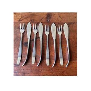 Suministros indios más vendidos, acero inoxidable plateado con mango curvo, cuchillo para mantequilla y queso, tenedor, juegos de cubiertos de lujo - Product Image 1