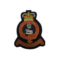Écussons et badges personnalisés en polyester tissé brodé faits à la main, avec fil de bouillon, service OEM/ODM, étiquettes de vêtements avec logo personnalisé