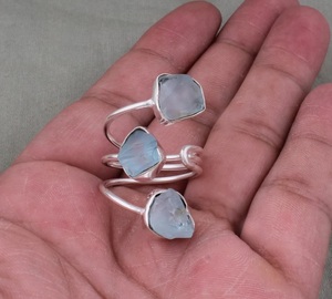 925 Sterling Silver Raw Aquamarine <b>Ring</b> Uncut Healing Gemstone <b>Ring</b> with Summer Promise Three Stone <b>Ring</b> - Product Image 2