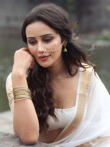 Amazing Soft Luxurious Women's Cotton Silk <b>Saree</b> <b>Blouse</b> with Jacquard Zari Weaving Work No Printing From Surat India In-Stock - Product Image 2