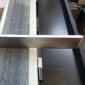 Amoladora de Banda de Doble Velocidad PRS-4A, Perfil de Tubo de 3.9 Pulgadas x 79 Pulgadas, Amolado en Ángulo de 30-90 Grados, Eléctrica, 220V, 3PH - Product Image 4