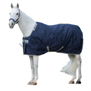 Celtic 150g Stay Dry Forro Alfombra estable Caballo mediano Producto - Product Image 1