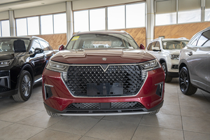 รถพวงมาลัยซ้าย Dongfeng Venucia Star E4 ปี 2022 สภาพดี ไมล์น้อย - Product Image 2