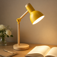 Lampe de lecture en bois et plastique