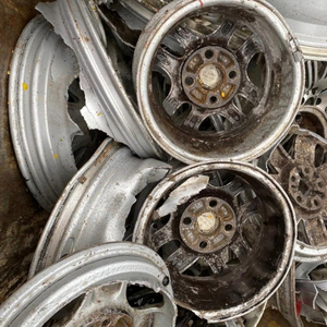 Chatarra de Ruedas de Aleación de Aluminio al por Mayor (Aleación 6063 Grado AA) Disponible para Exportación en Existencias a Granel a Precios Competitivos - Product Image 2